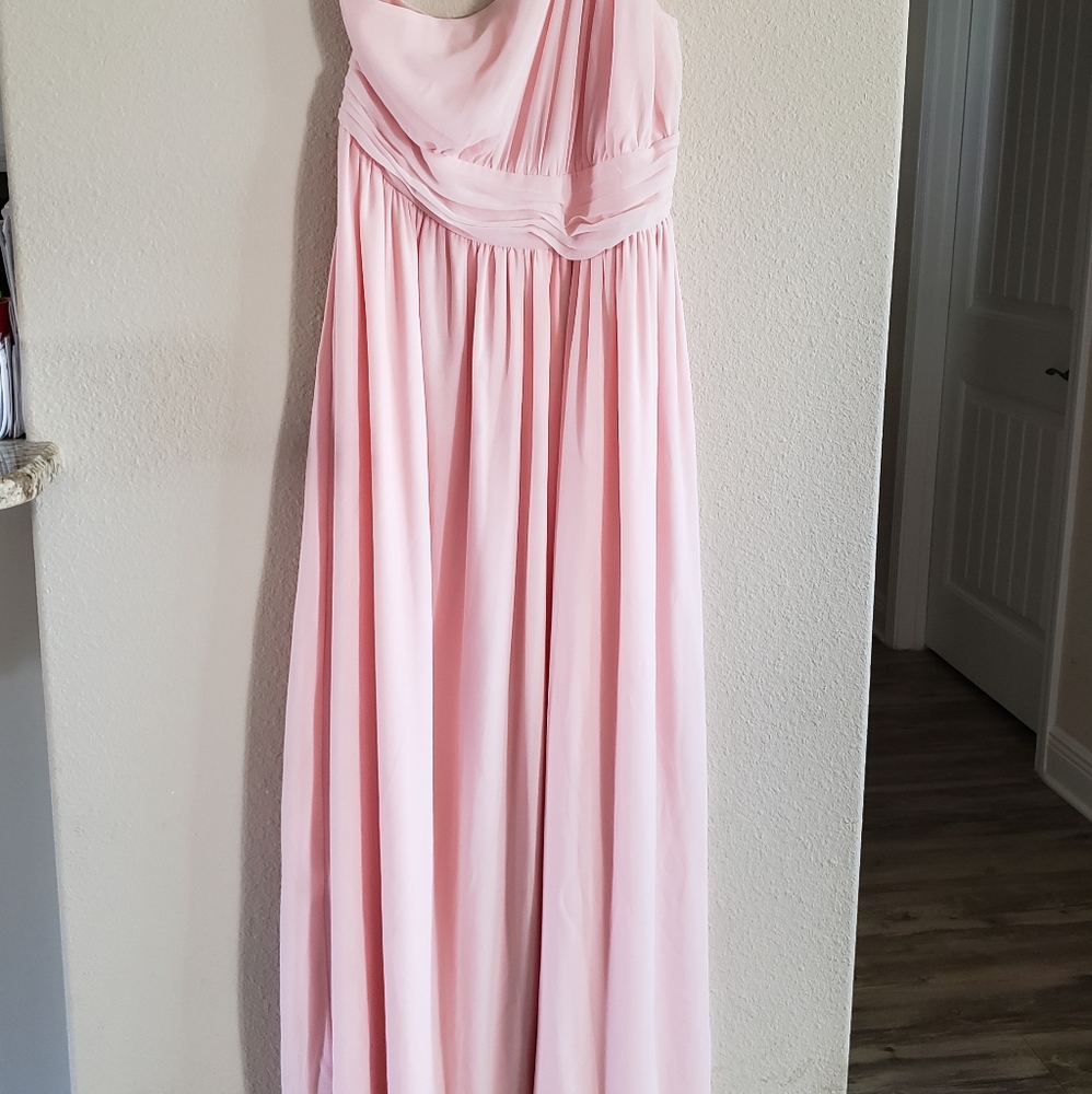 Formal dress with pockets!